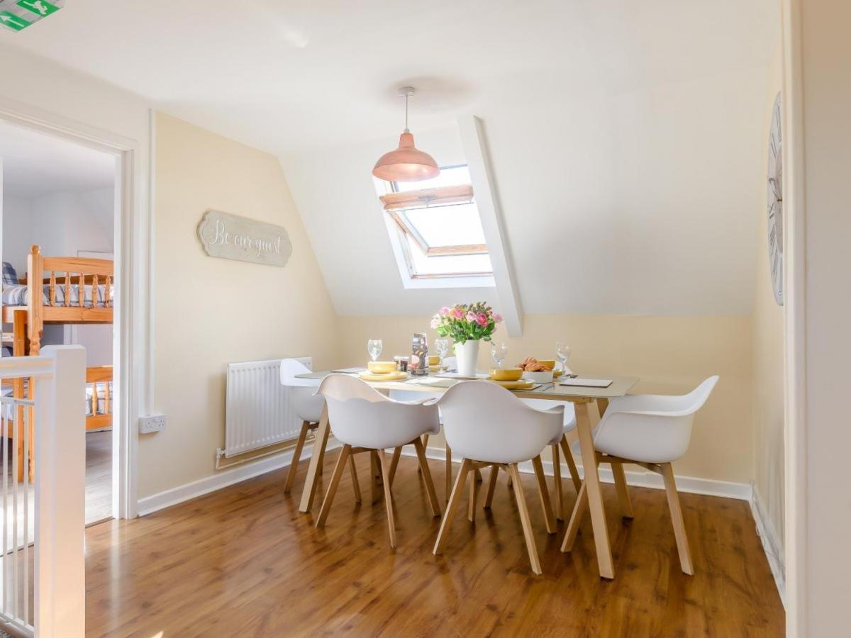 Waters Edge Apartment Ystradgynlais Zewnętrze zdjęcie