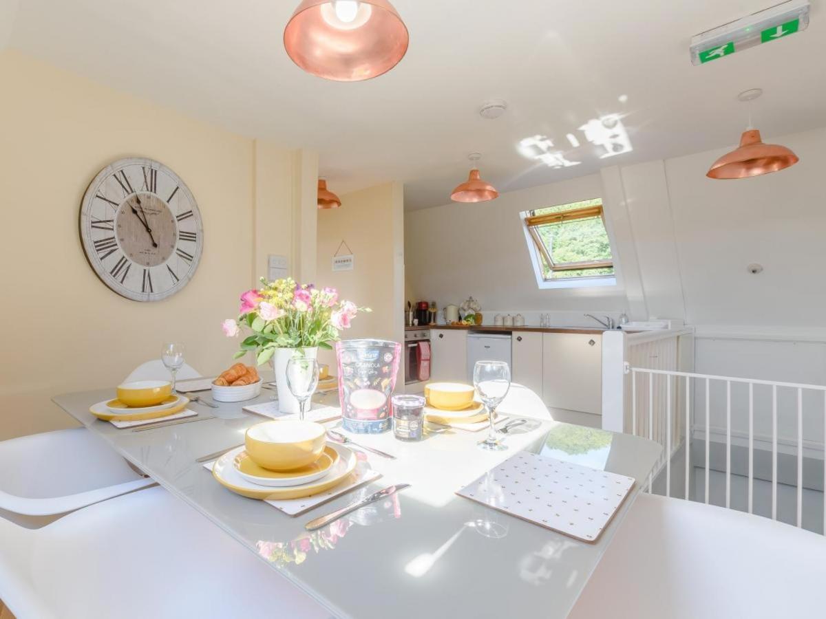Waters Edge Apartment Ystradgynlais Zewnętrze zdjęcie